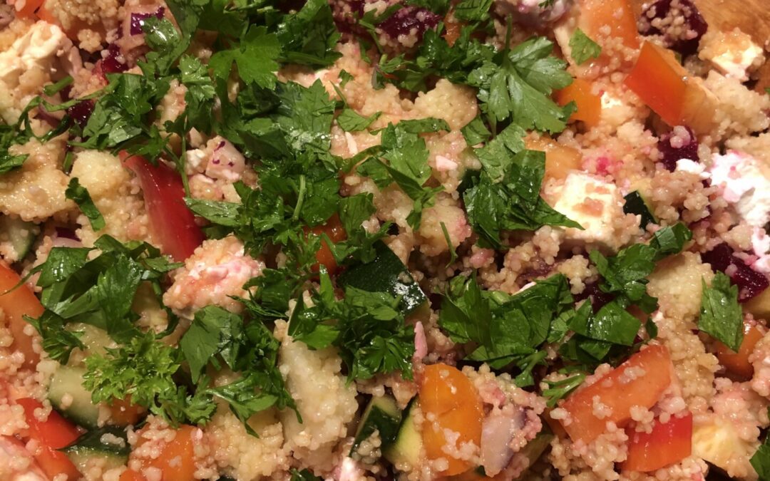 Lækker og mættende couscous salat